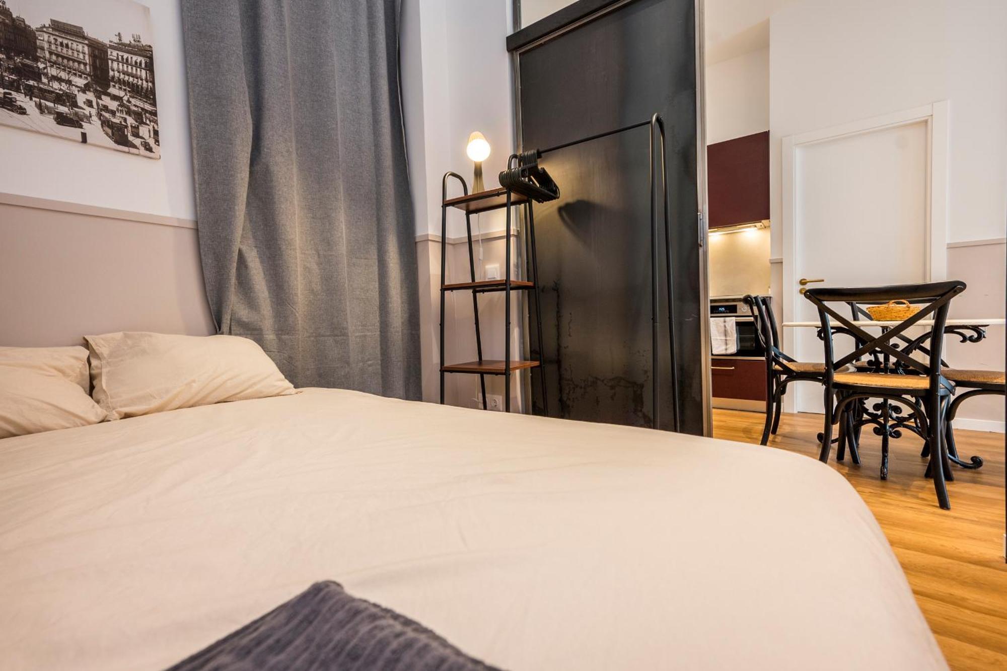 Coqueto 2H Y 1B Delicias Y Madrid Rio Apartman Kültér fotó
